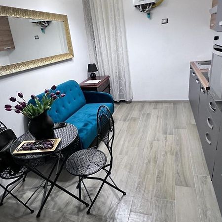 Guest House Biondi Cavour Rome Bagian luar foto